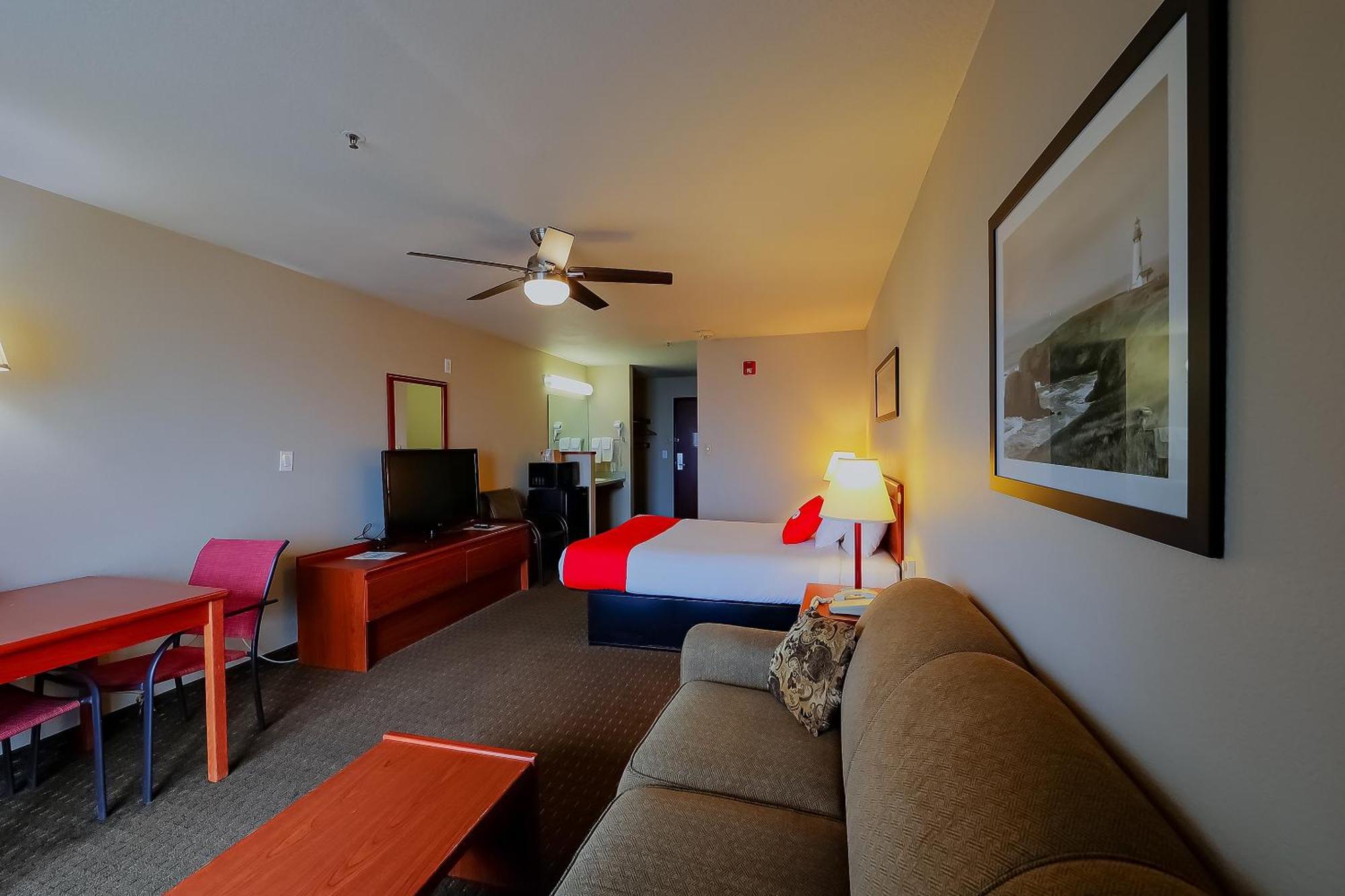 Siletz Bay Beachfront Hotel By Oyo Lincoln City Esterno foto