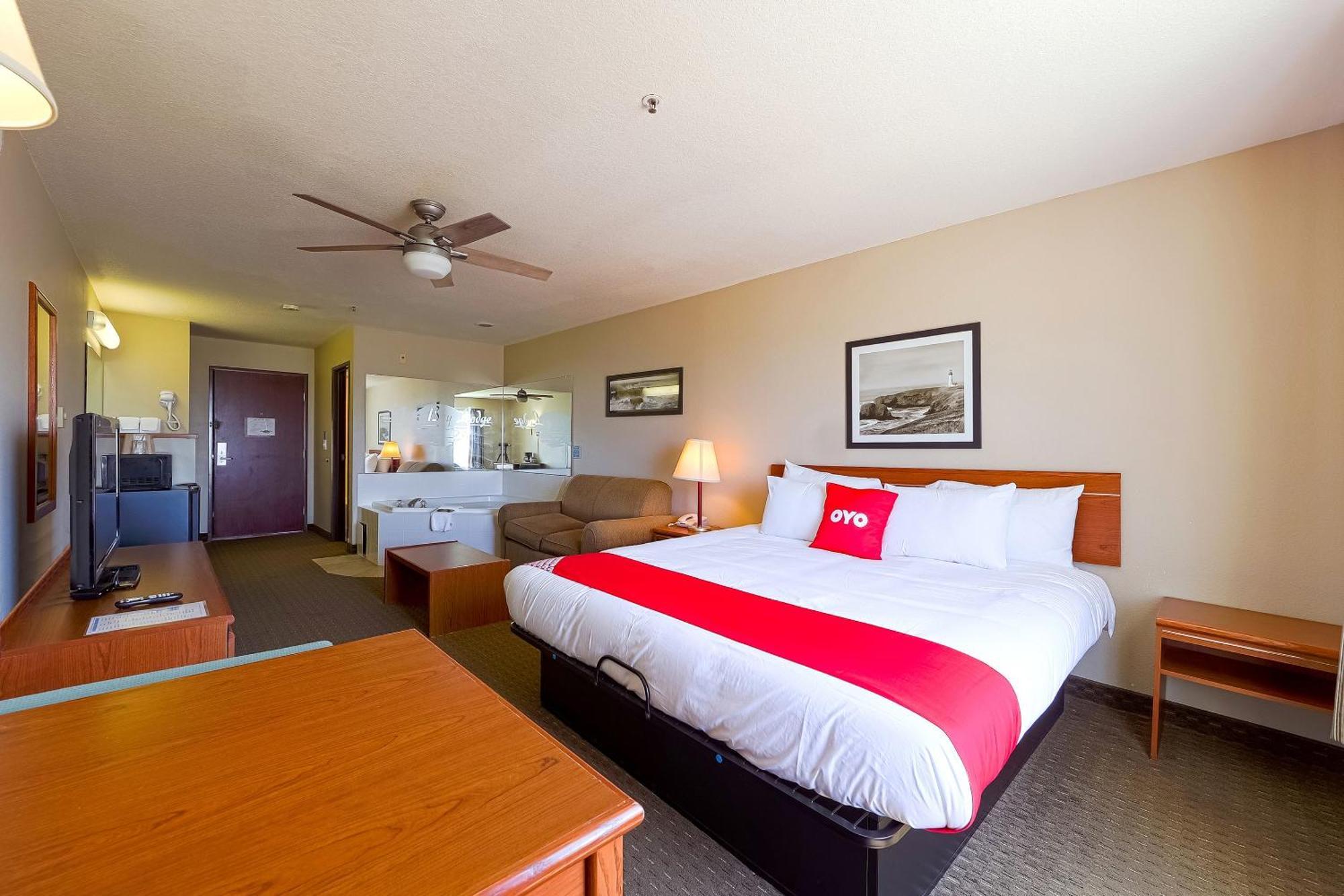 Siletz Bay Beachfront Hotel By Oyo Lincoln City Esterno foto