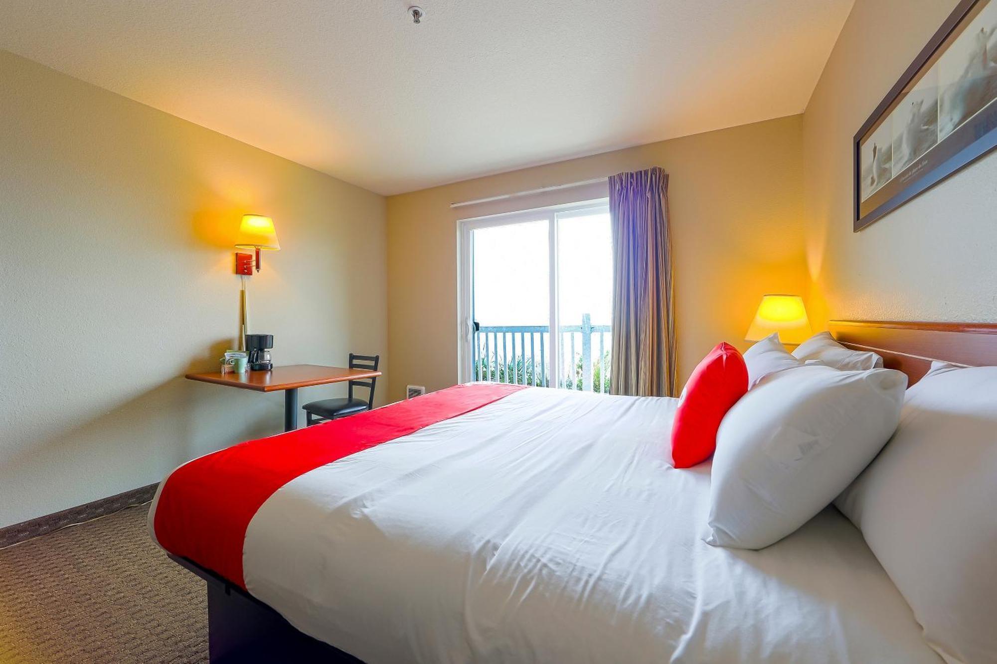 Siletz Bay Beachfront Hotel By Oyo Lincoln City Esterno foto